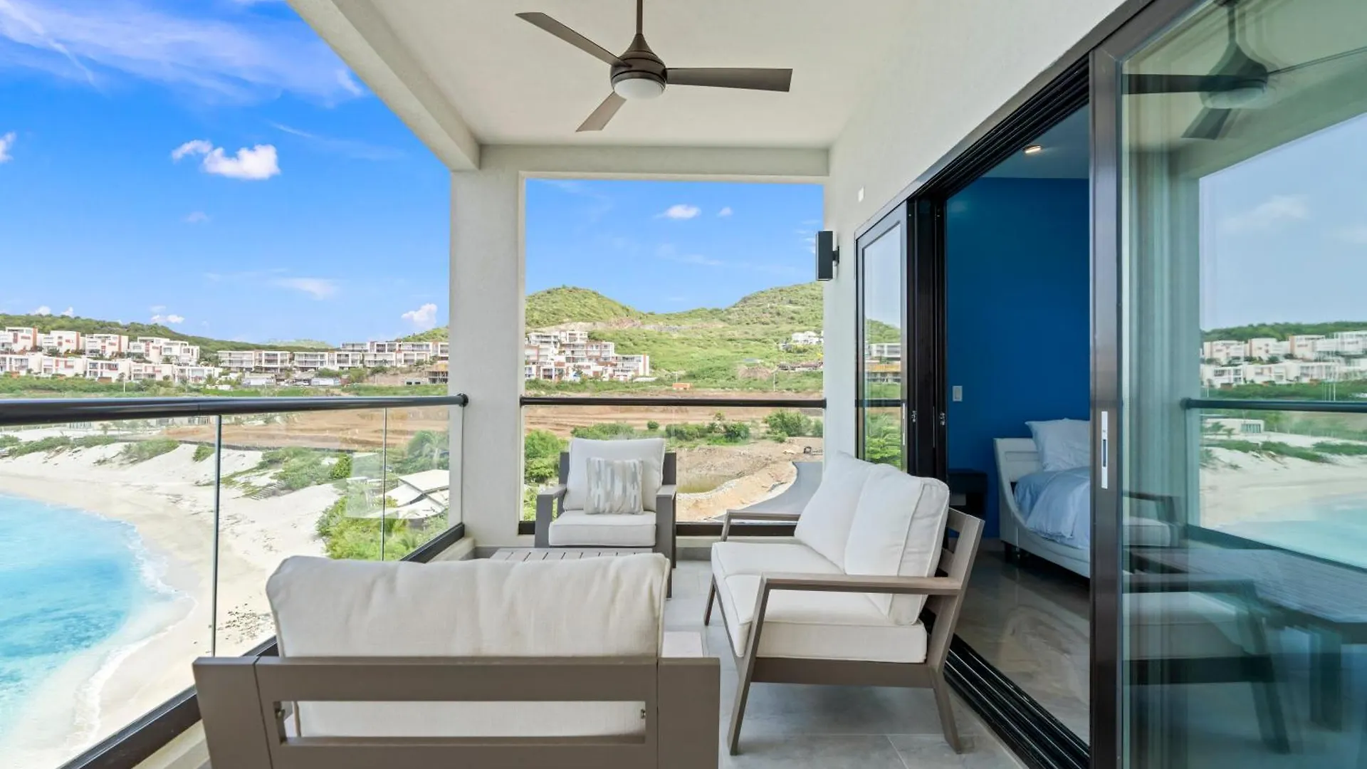 Сasa de vacaciones Luxury Indigo Oceanfront Terrace Villa Koolbaai Sint Maarten