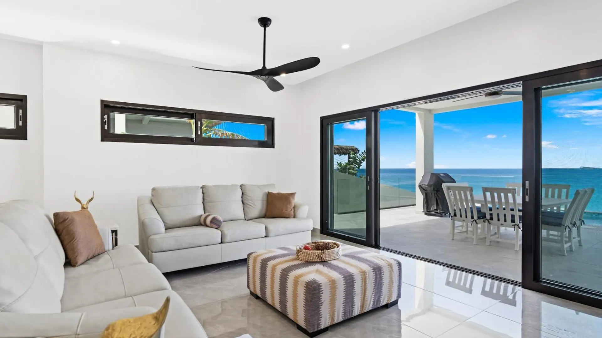 Koolbaai Luxury Indigo Oceanfront Terrace 빌라